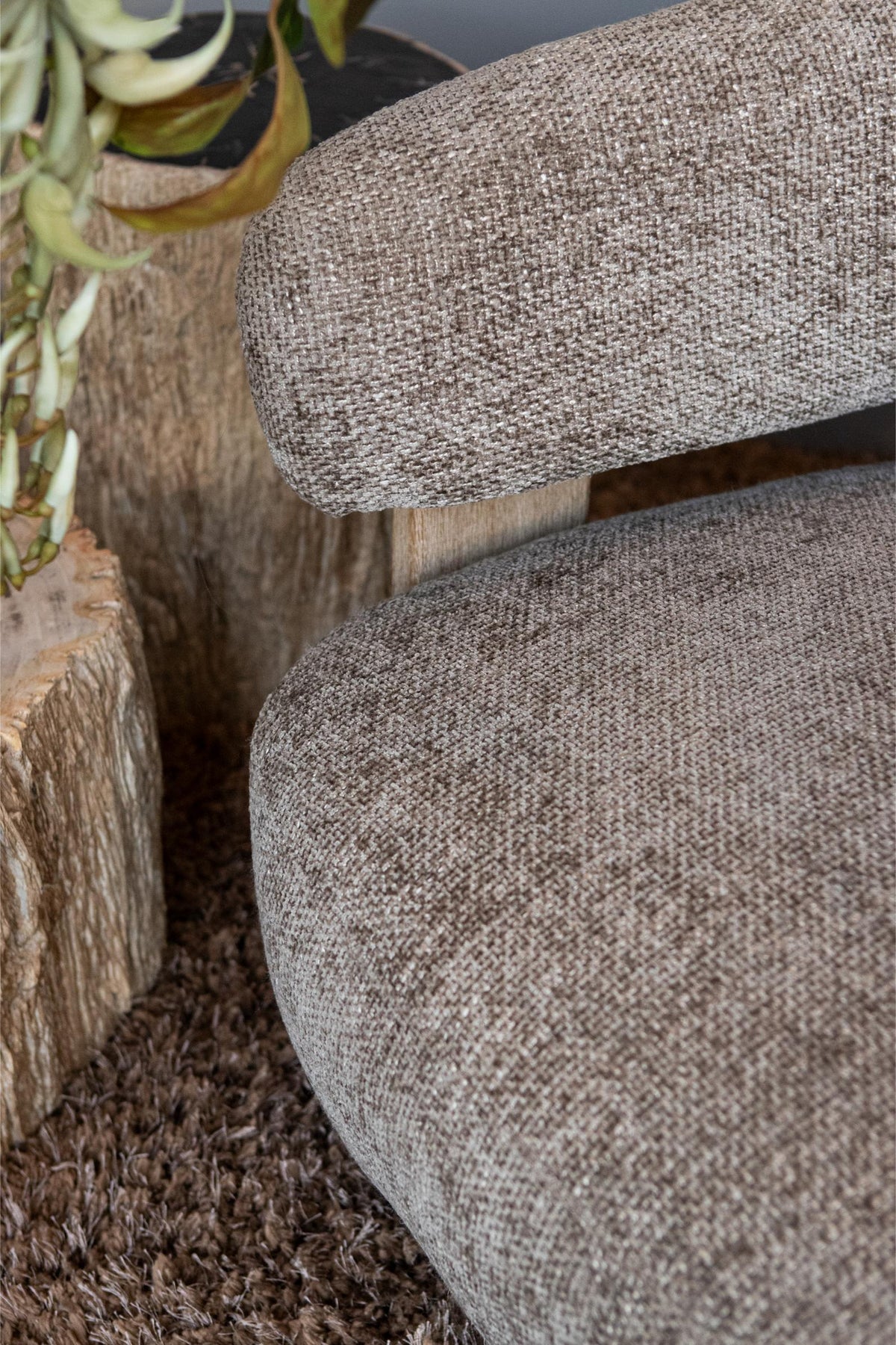 Mire Taupe Sessel Legacy 3 Mink Gummibaumholz PTMD