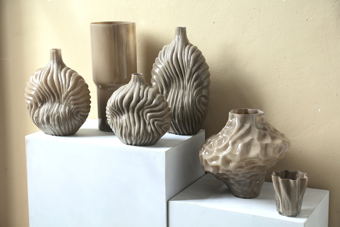 Vaas Kelline Taupe Rond Geribbelde Glas Groot PTMD