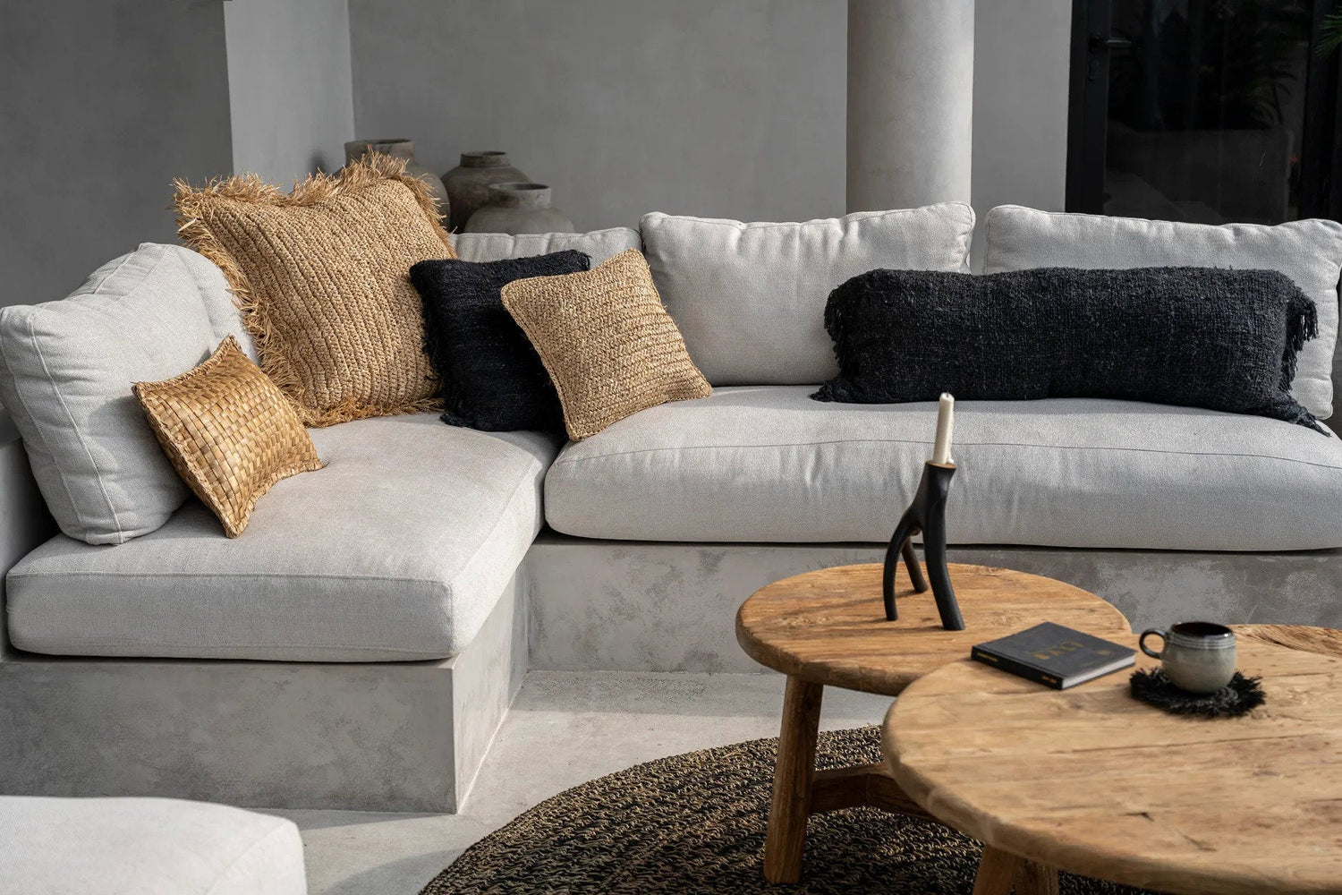 The Oh My Gee Cushion Cover - Navy Black - 30x50