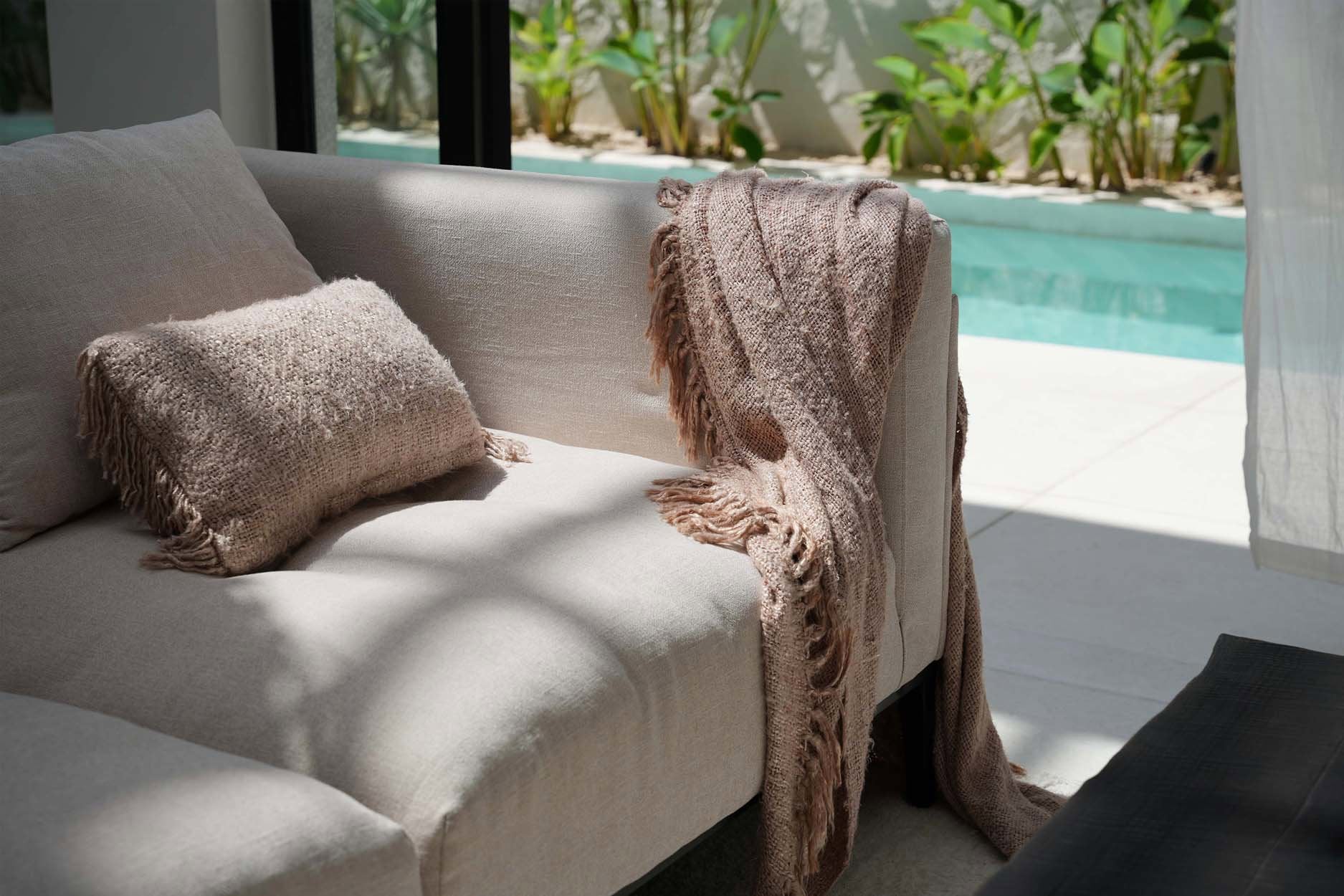 The Oh My Gee Cushion Cover  - Beige - 30x50