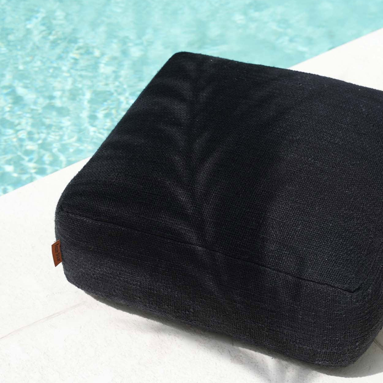 De Comfy Poef - Zwart Bazar Bizar