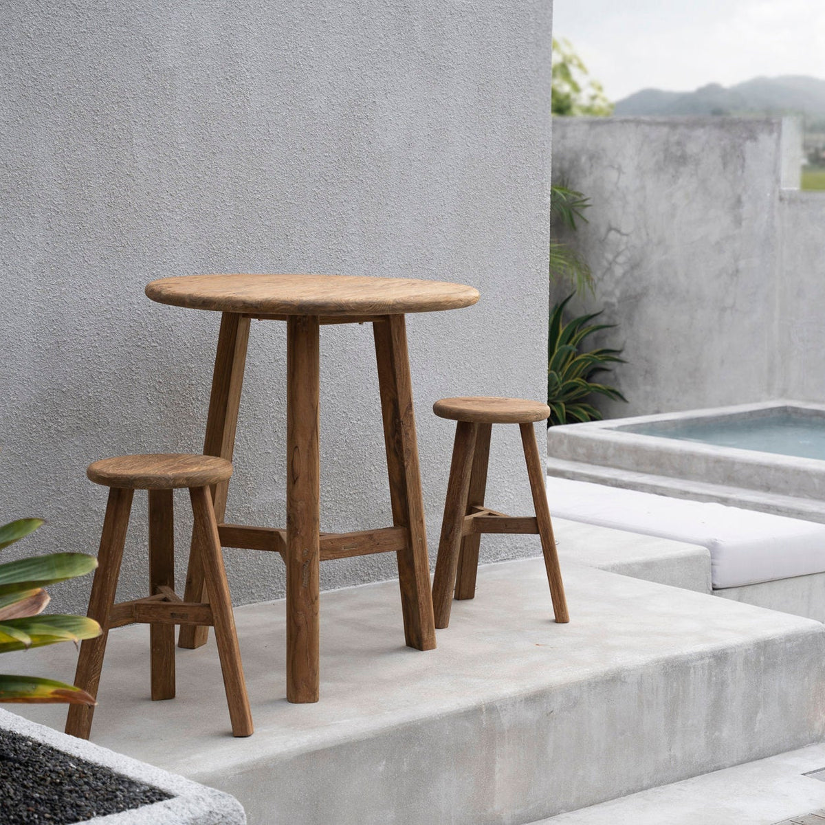 Der Fusuma-Barhocker Outdoor Bazar Bizar