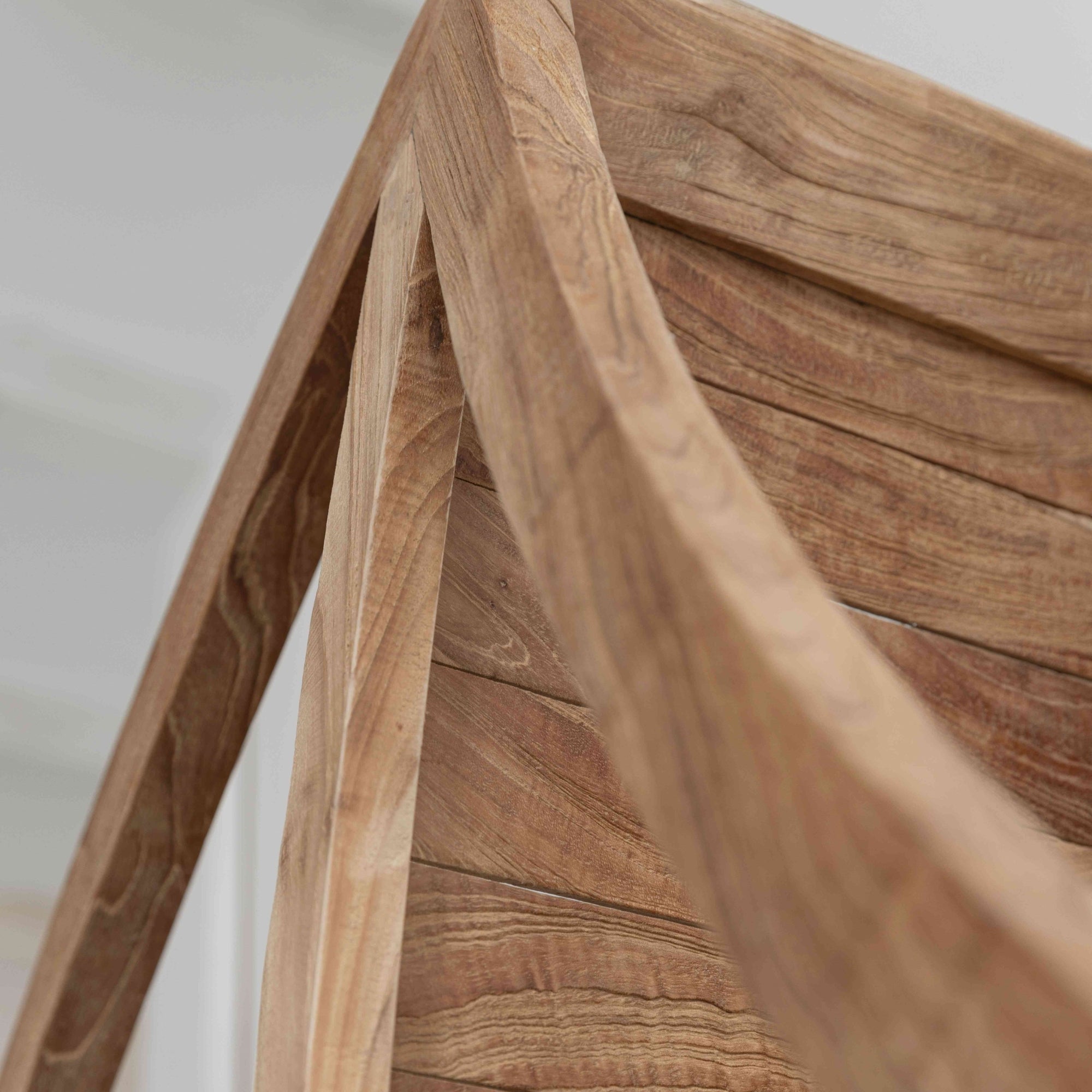 MUST Living Boekenkast Drop