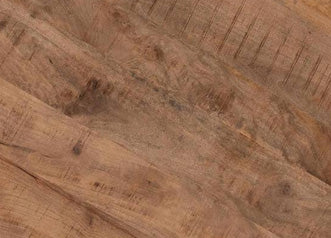Mangohout met warme goudbruine tinten en levendige nerfstructuur, ideaal voor tafels, kasten en robuuste meubels met natuurlijke uitstraling