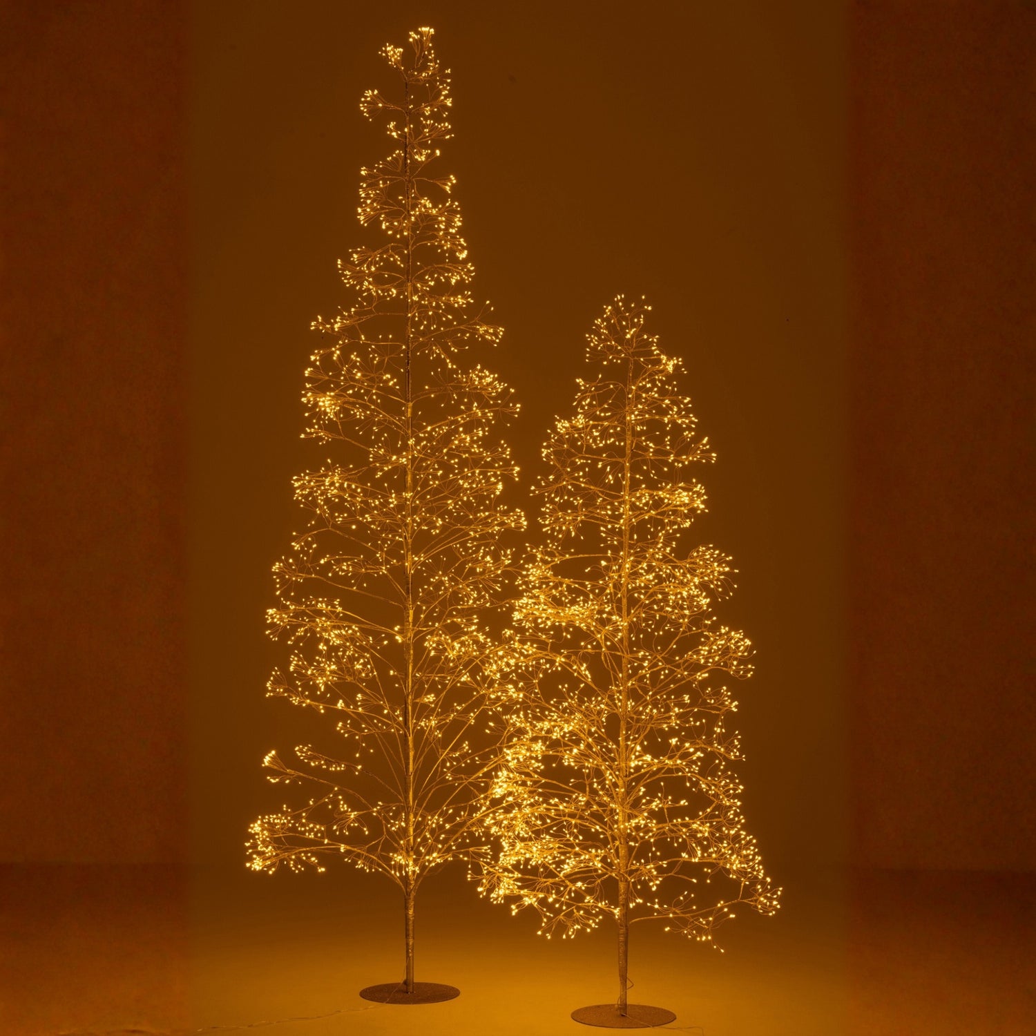 Kerstboom 3000 Led Metaal Goudkleurig Large H300cm J-Line