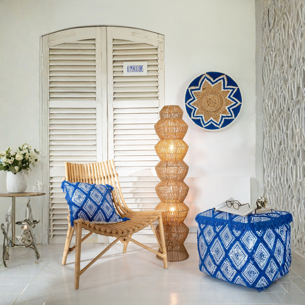 Pouf mit Orient-Muster aus Baumwolle in Blau/Weiß von J-Line