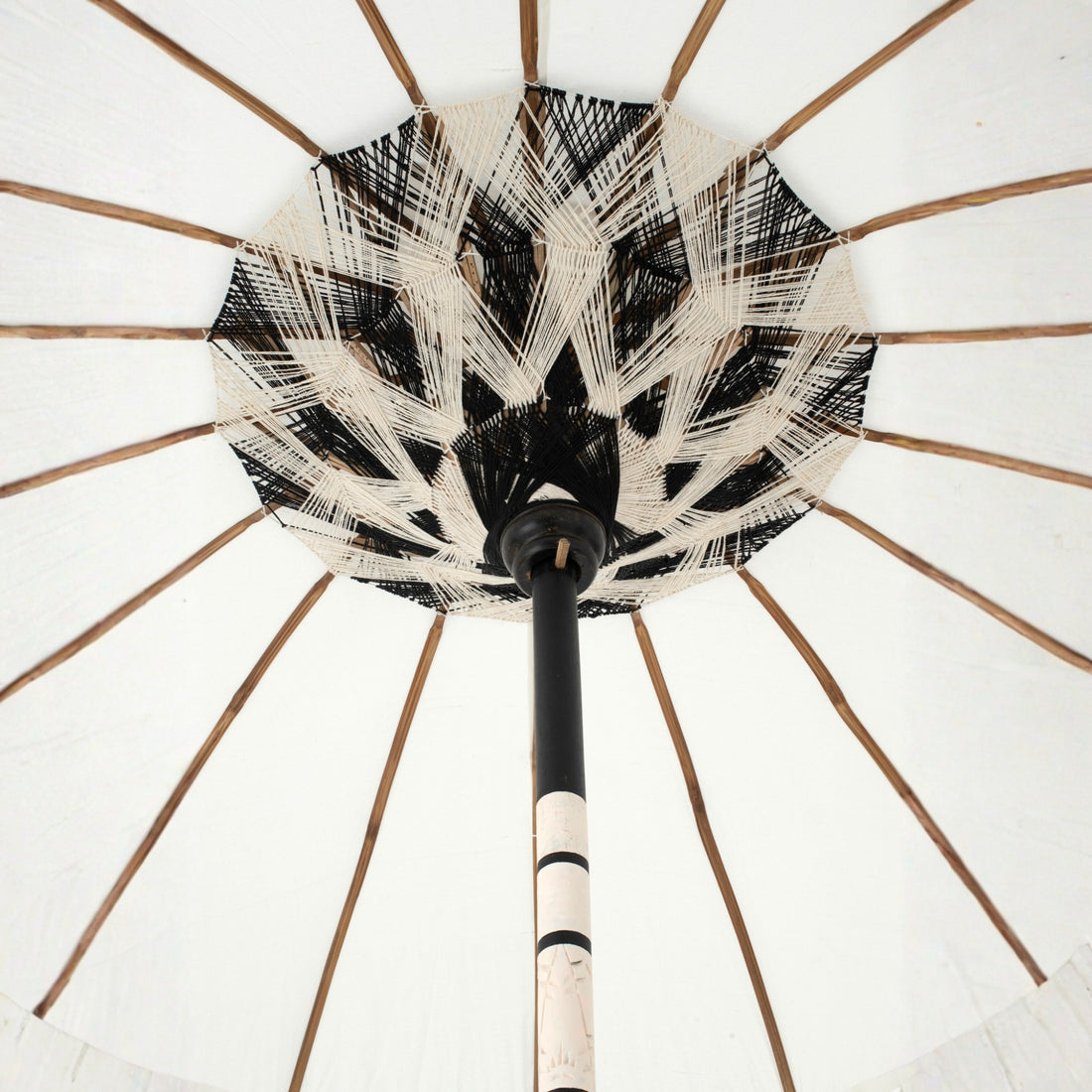 Parasol Flavie Hout/Katoen Ecru/Zwart J-Line