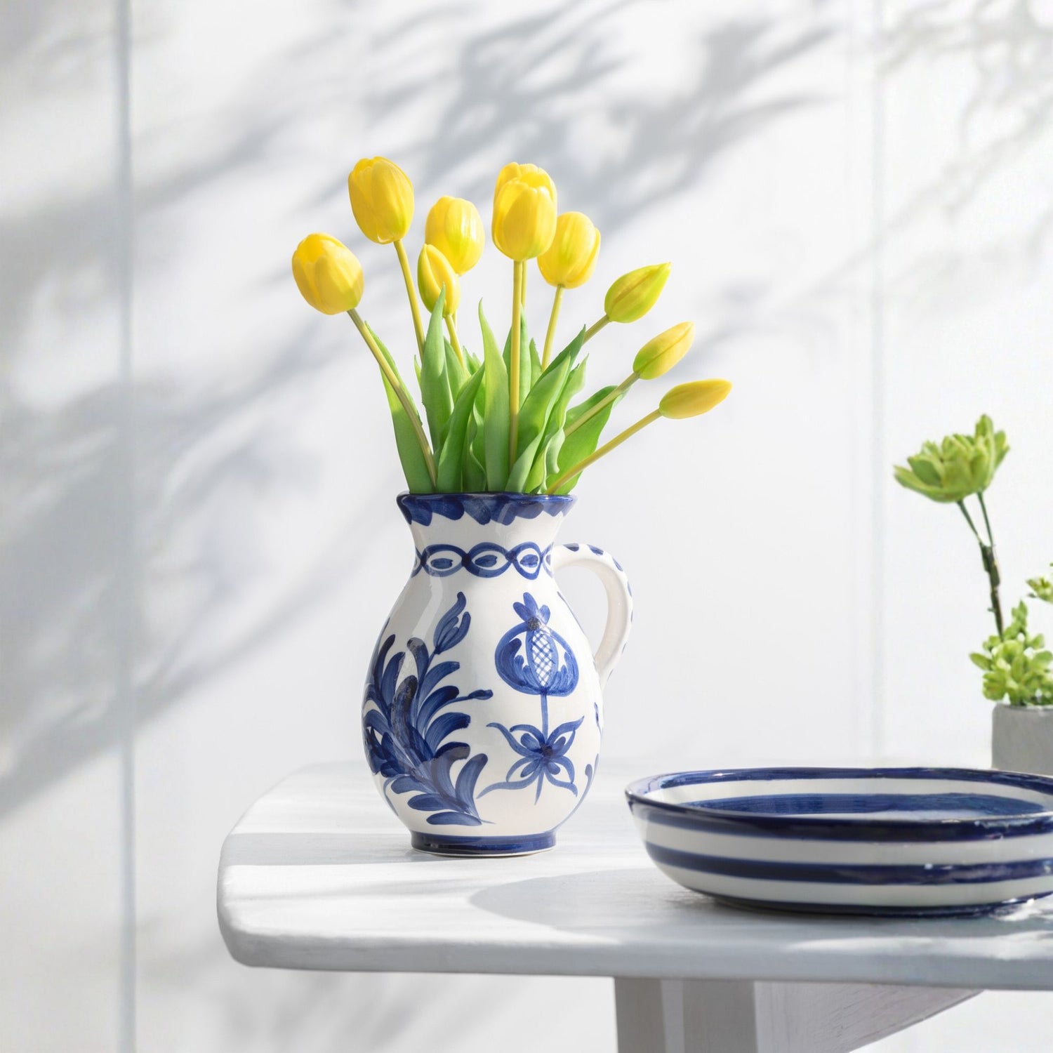 Medium Kan Granada Motief Cobalt Blauw/Wit Keramiek J-Line