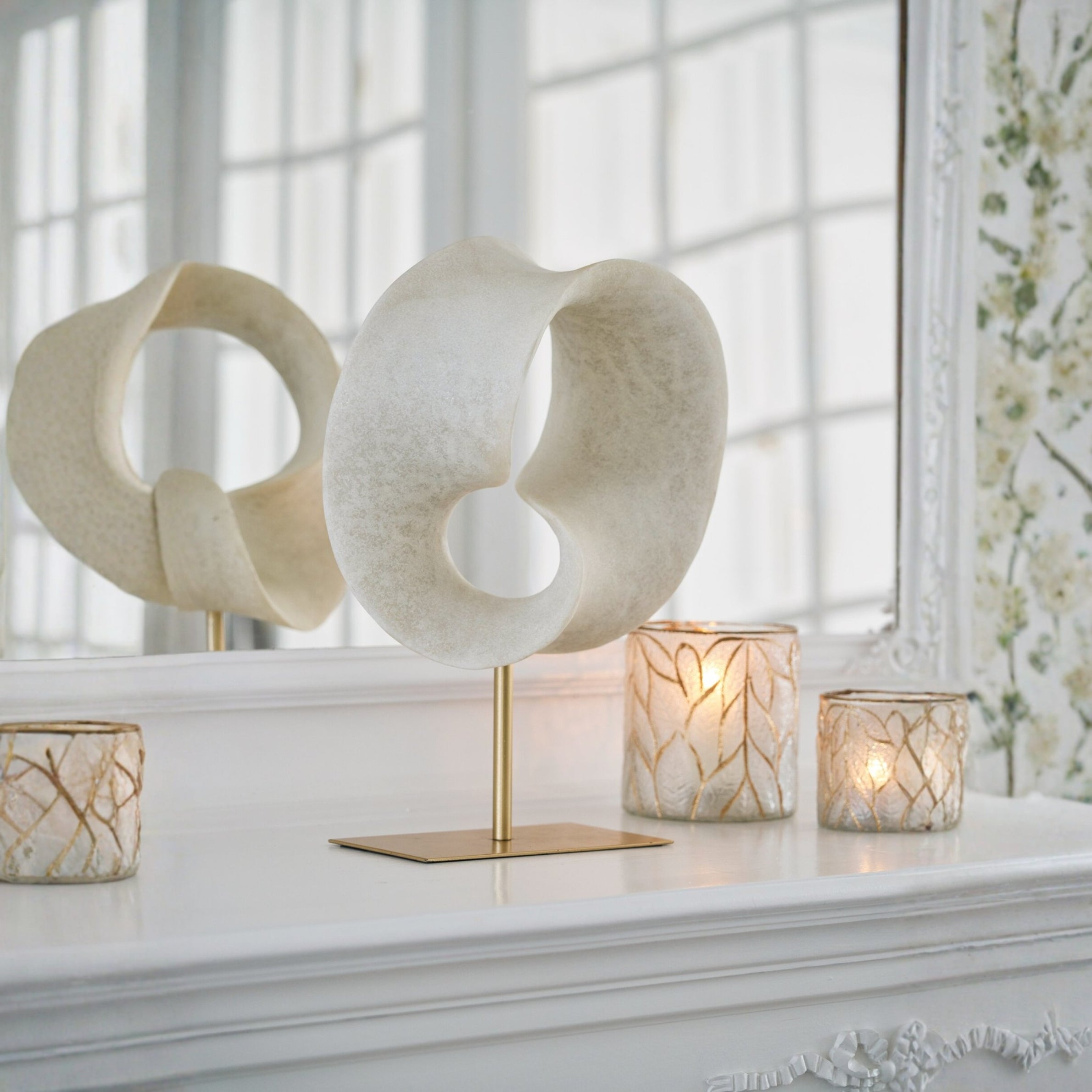 Abstracte Decoratie Hars Wit/Goud Large J-Line
