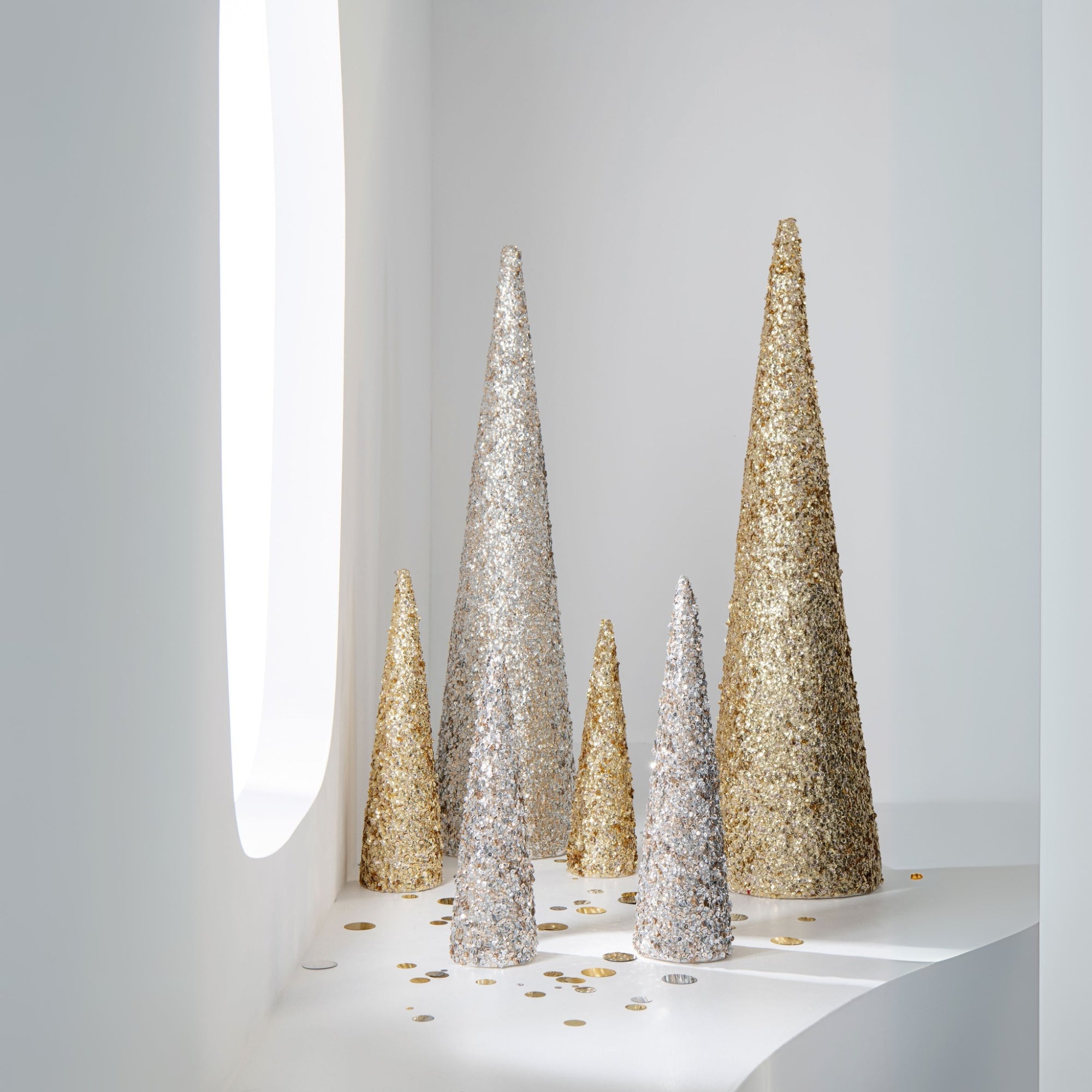 Kegel Pailletten Schuim Champagnekleurig Large H120cm J-LIne