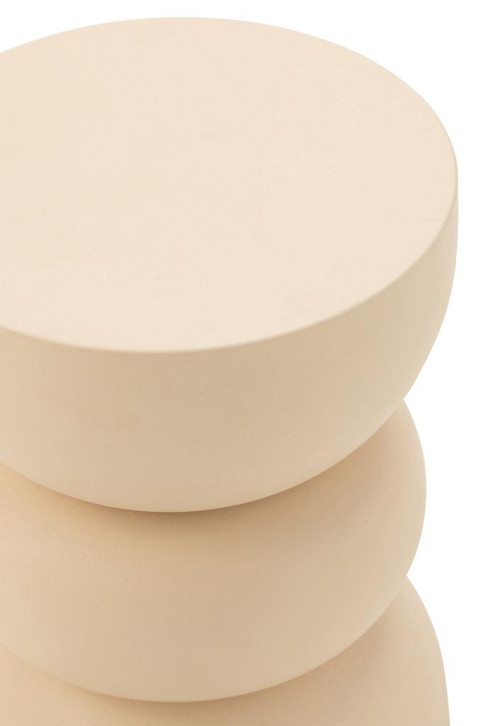 Bijzettafel Lise Ijzer Beige - Bijzettafel - J-Line - livinglovely.nl