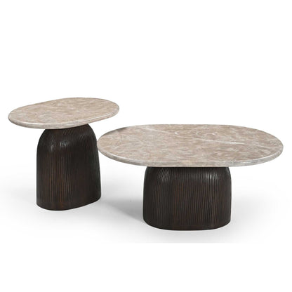 Bijzettafel Noel van Starfurn met marmeren blad in een warm interieur