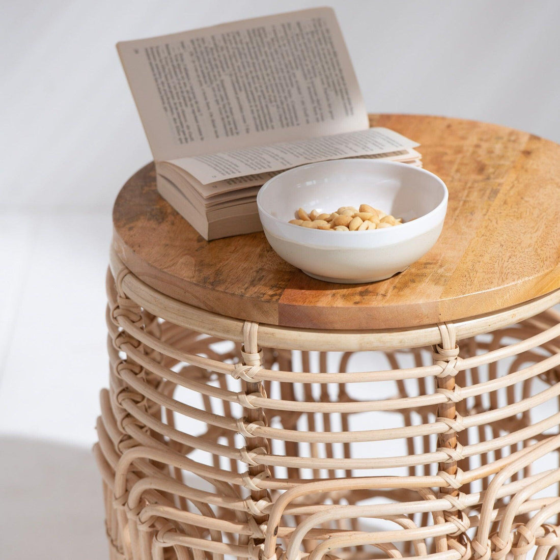 Bijzettafels Ellen Rotan Naturel Set van 2 - Bijzettafel - J-Line - livinglovely.nl