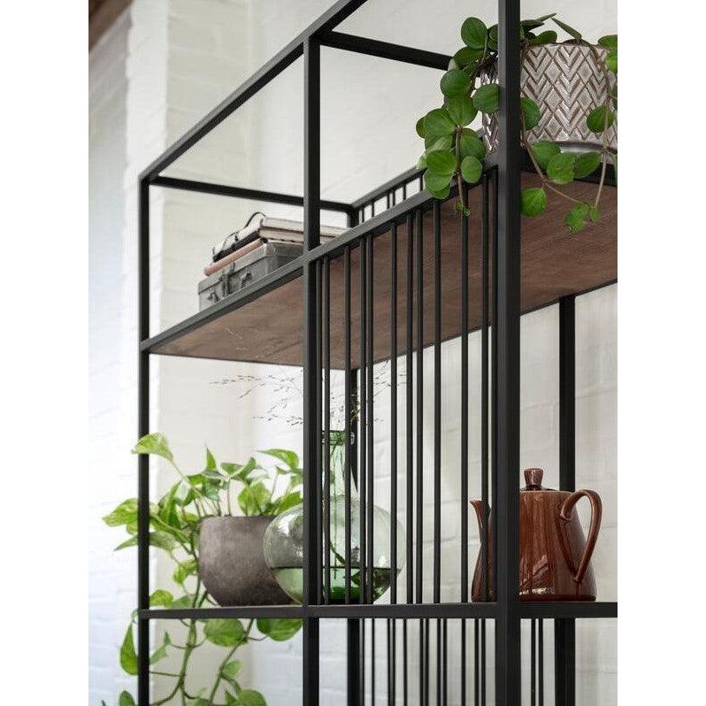 Detailfoto van de afwerking van Boekenrek Barra Small van DTP Home