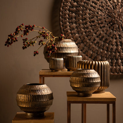 Cherith Bronze Round Ceramic Pot Ribbed L Dia34x30cm PTMD - Pot - PTMD - livinglovely.nl