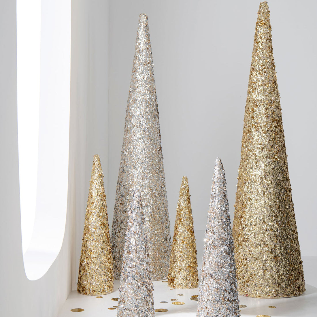 Cone Sequins Foam Champagne Colored Small - - J-Line - livinglovely.nl