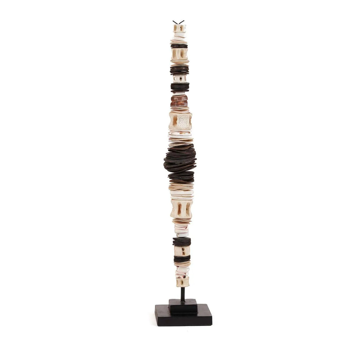 De Money Shell op Stand - L - Ornament - Bazar Bizar - livinglovely.nl