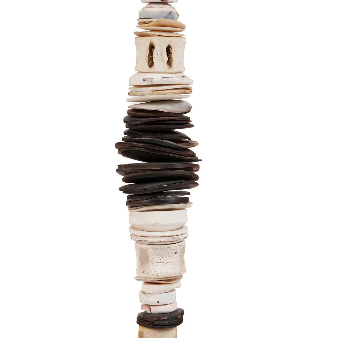 De Money Shell op Stand - M - Ornament - Bazar Bizar - livinglovely.nl
