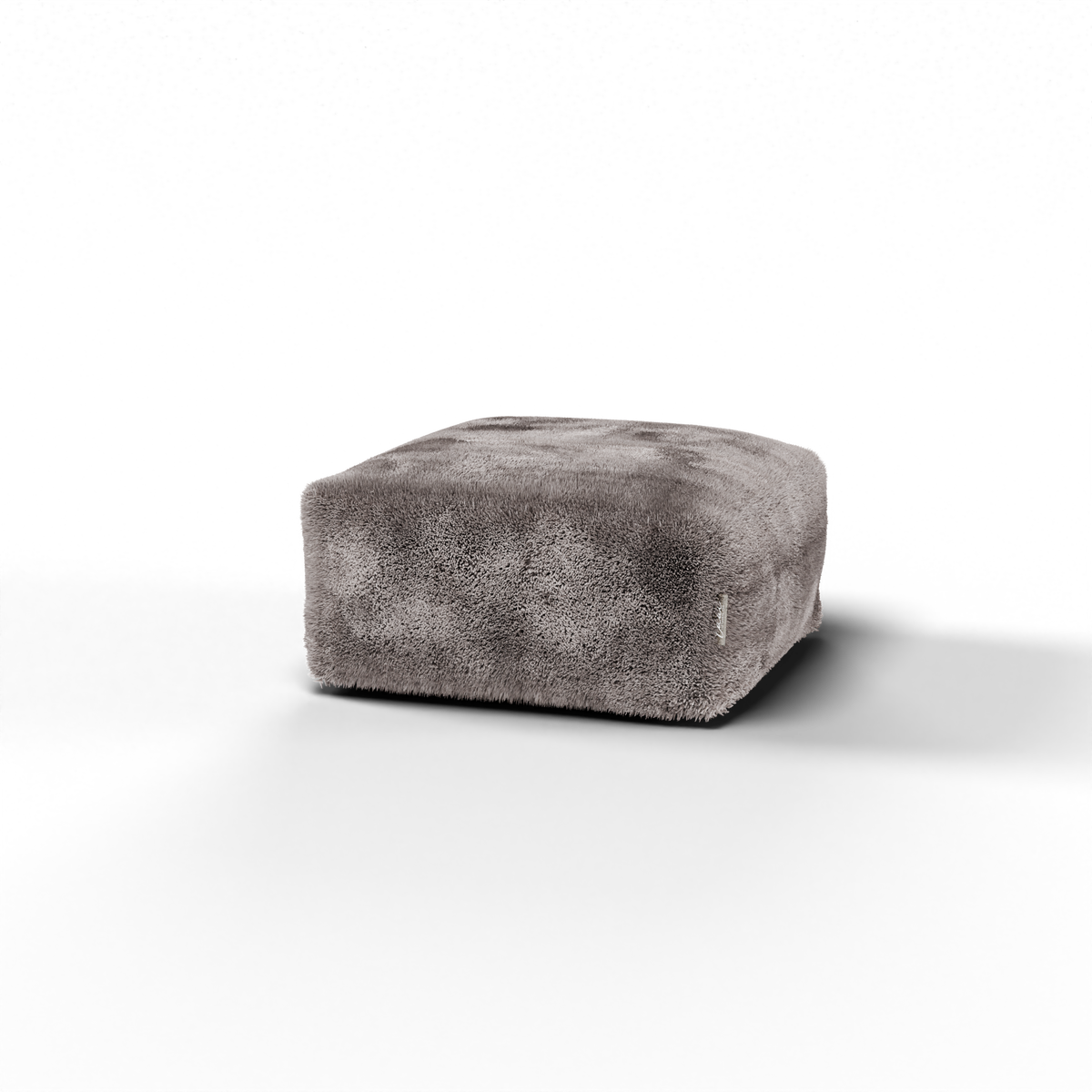 Vooraanzicht van de taupe Doodle Square Pouf van Laui Lounge met zithoogte 34 cm