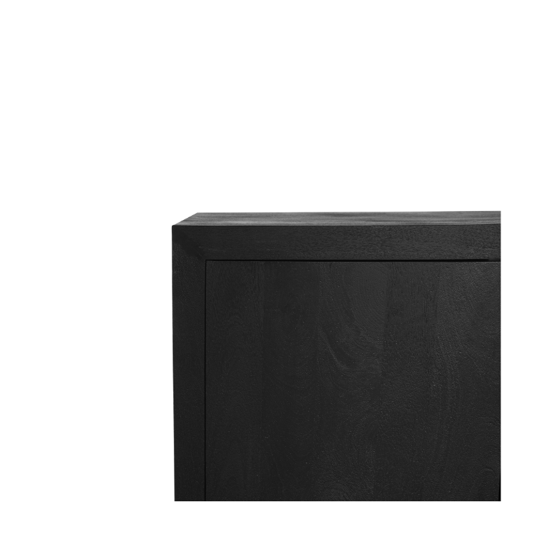 Dressoir Brussel Zwart 200cm van mangohout van Starfurn tegen een lichte wand