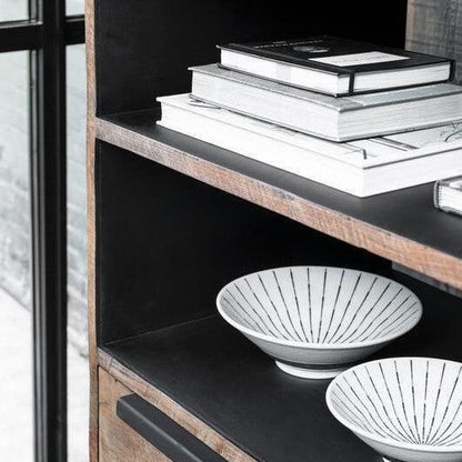 Grijs verweerd dressoir Odeon in sfeervol interieur DTP Home