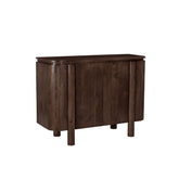 Dressoir Salano chestnut schuin vooraanzicht met ribbelfronten