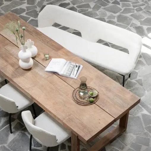 Bouclé eetkamerbank Bloom met gewelfde rug vooraanzicht