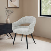Eetkamerstoel Megan Bisque Oasis van Livingfurn, B58cm x D62cm x H85cm