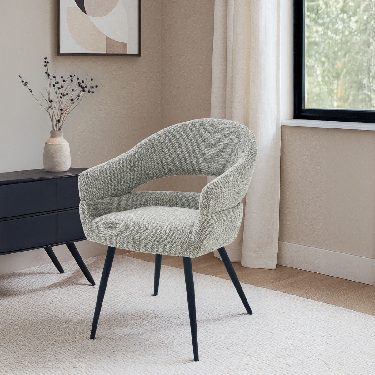 Eetkamerstoel Megan Taupe van Livingfurn, B58cm x D62cm x H85cm