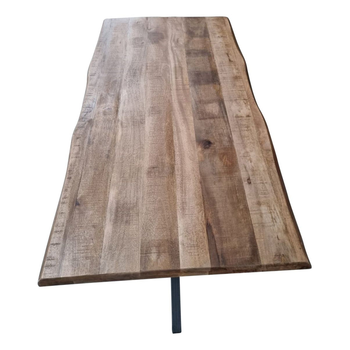Bovenaanzicht van het blad van eettafel Boston met stroken mangohout