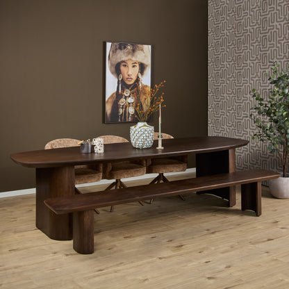 Extra aanzicht van eettafel Maré 300 cm van Starfurn in warm bruin mangohout