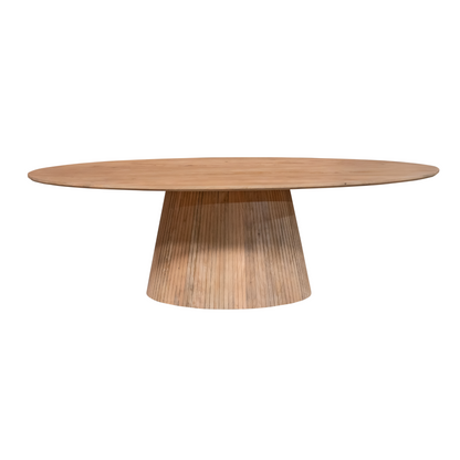 Ovale Solana eettafel van 240 bij 120 cm in een modern ingerichte eetkamer