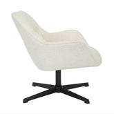 Daphne fauteuil van Livingfurn in sand