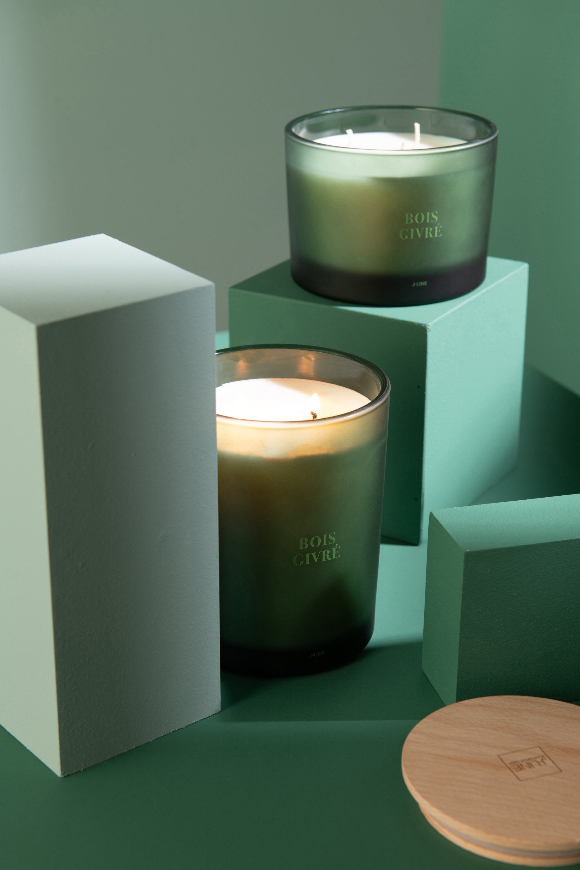 Geurkaars Accords Essentiels Bois Givré 28 Uur - Geurkaars - J-Line - livinglovely.nl
