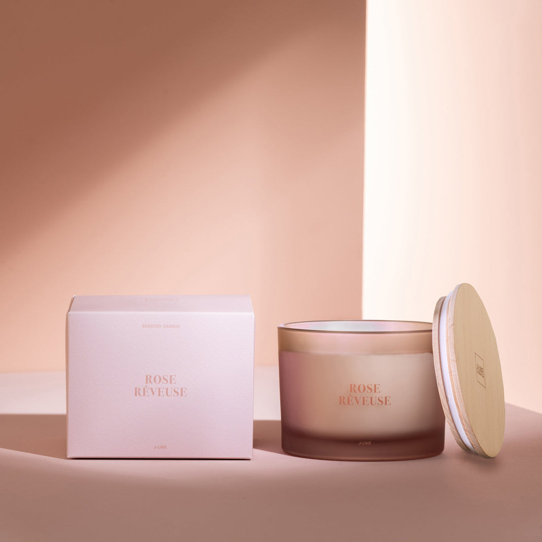 Geurkaars Accords Essentiels Rose Rêveuse 28 Uur - Geurkaars - J-Line - livinglovely.nl