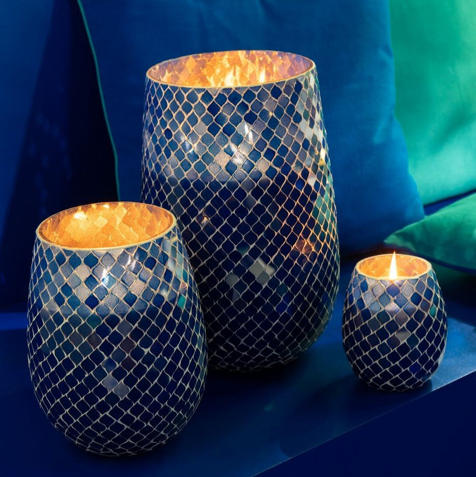 Geurkaars Mia Mozaeik Blauw Large-230h - Geurkaars - J-Line - livinglovely.nl