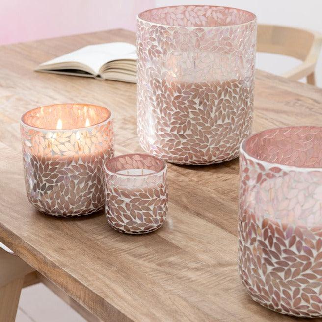 Geurkaars Tender Rose Wax Roze Medium - 70u - Geurkaars - J-Line - livinglovely.nl