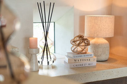 Geurolie Nordic Vetiver Glas Amber Small 500ml - Geurstokjes - J-Line - livinglovely.nl