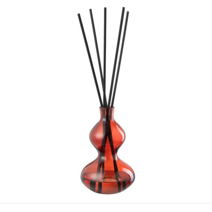 Geurolie Olive&amp;Frank Incense Glas Rood Small 500ml - Geurstokjes - J-Line - livinglovely.nl