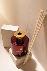 Geurstokjes Excellent Rose Champagne Wijnrood 150ML - Geurstokjes - J-Line - livinglovely.nl