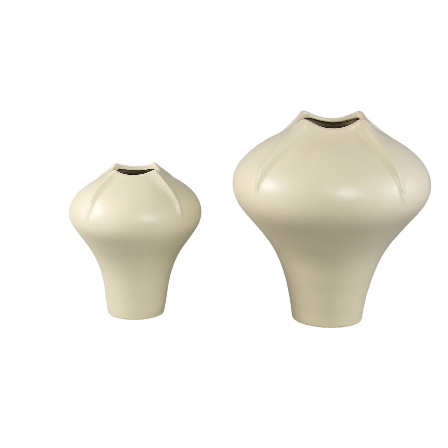 Ginos Cream Matt Ceramic Organic Bulb Vase S PTMD - Vaas - PTMD - livinglovely.nl