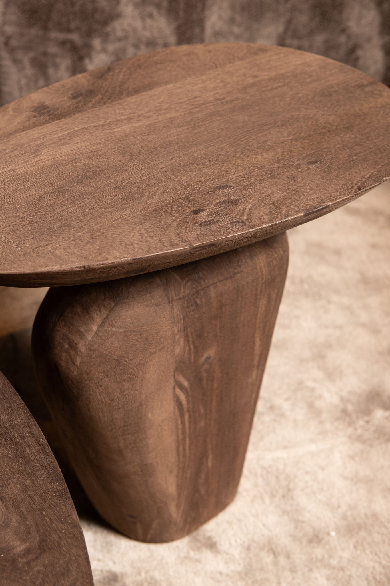 Harshad Brown Mango Wood Side Table Organic PTMD - Bijzettafel - PTMD - livinglovely.nl