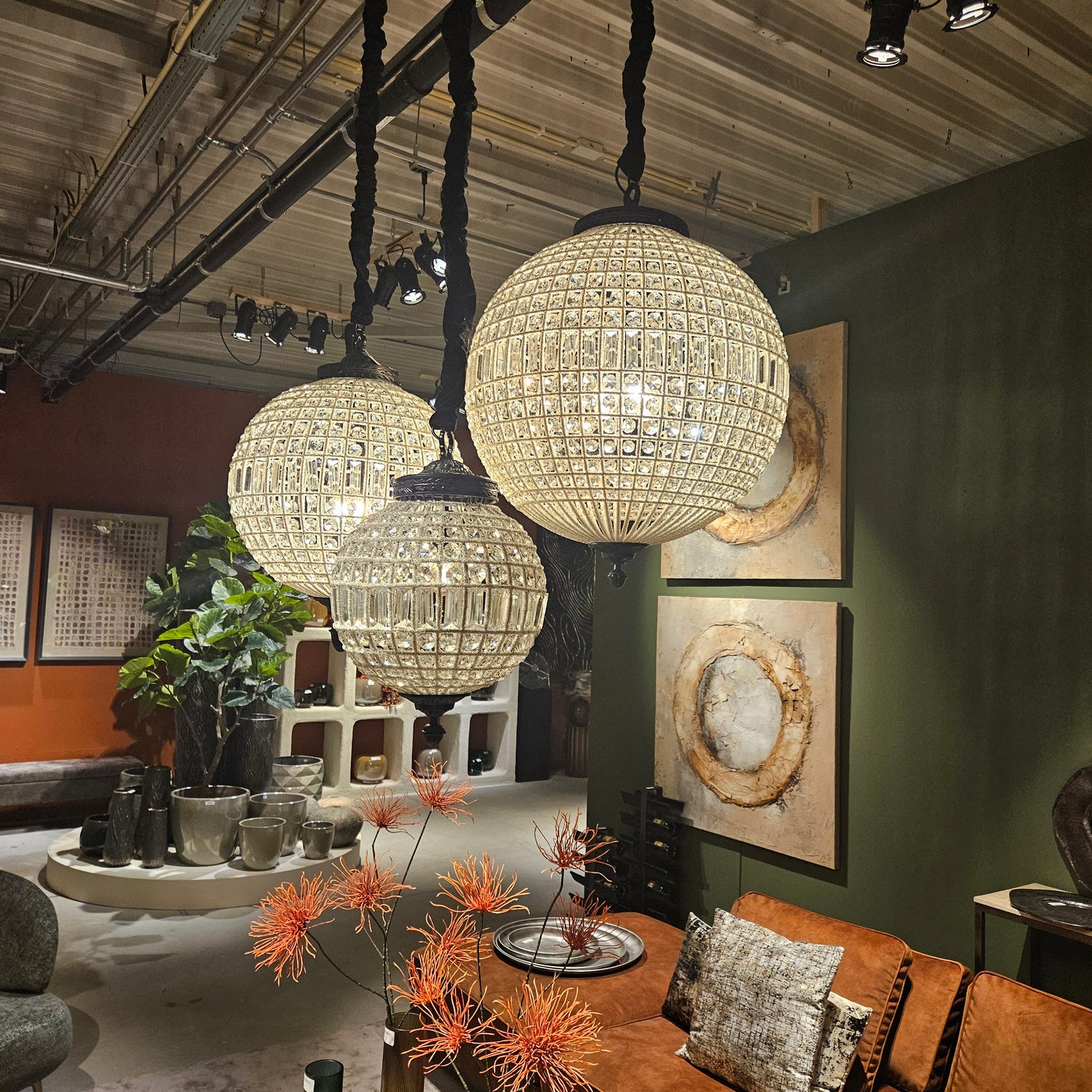 Jaris Crystal Hanging Ball Chandelier Lamp L 	65x65x85cm PTMD - Hanglamp - PTMD - livinglovely.nl