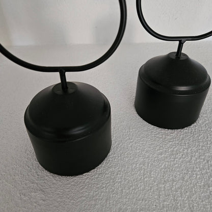 Kaarshouder Ringen Zwart 11x8x39cm 1 + 1 Gratis - Kandelaar - Living Lovely - livinglovely.nl
