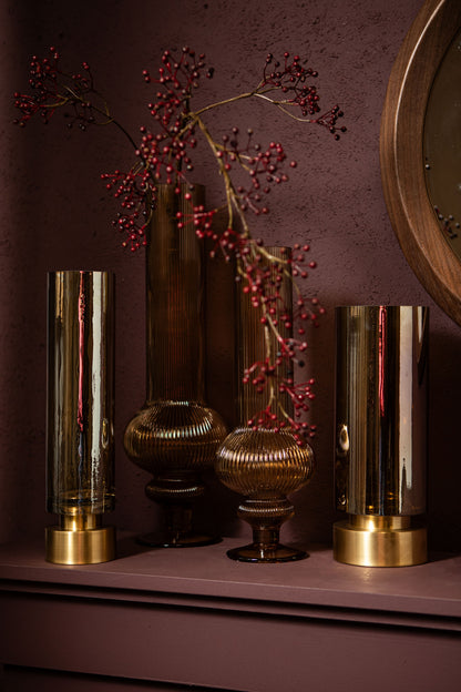 Keala Amber Round Ribbed Glass Vase On Base S Dia13,5xH40cm PTMD - Vaas - PTMD - livinglovely.nl