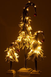 Kerstboom Muts+Led Kunststof Sneeuw Groen/Rood Large - Kerstboom - J-Line - livinglovely.nl
