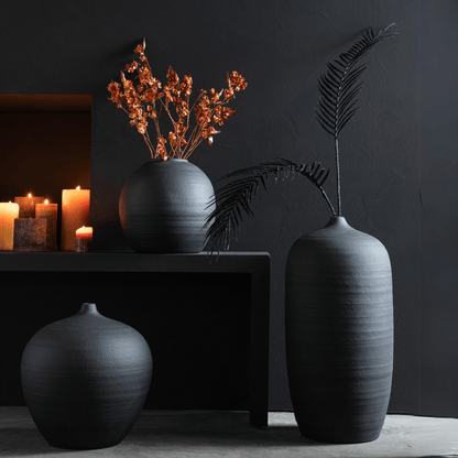 Kruik Hoog Cement Zwart 60x28cm - Pot - J-Line - livinglovely.nl