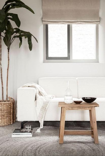 Detailfoto van Kruk Easy van MUST Living met zichtbare structuur van het materiaal
