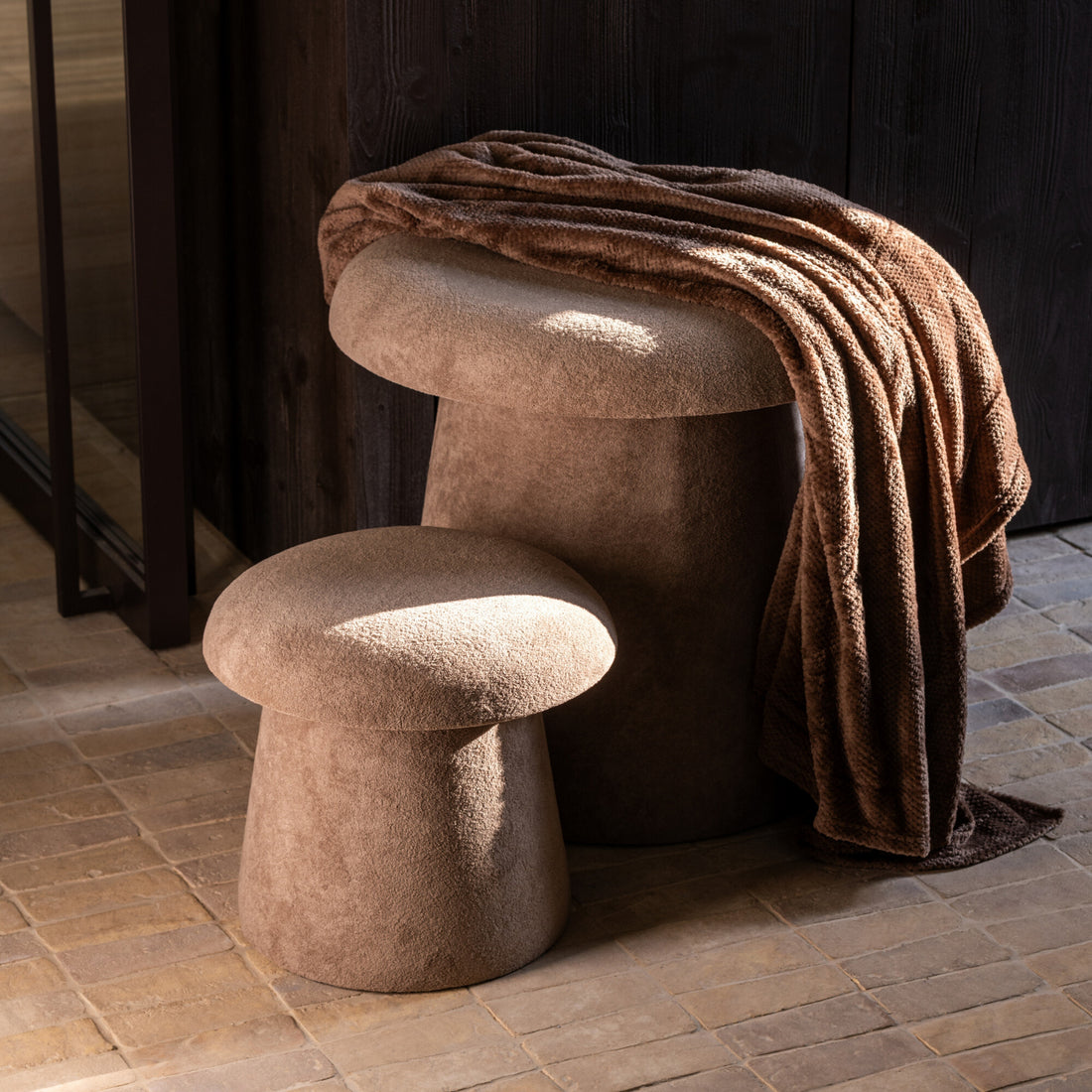 Kruk Paddenstoel Beige Set van 2 - Kruk - J-Line - livinglovely.nl
