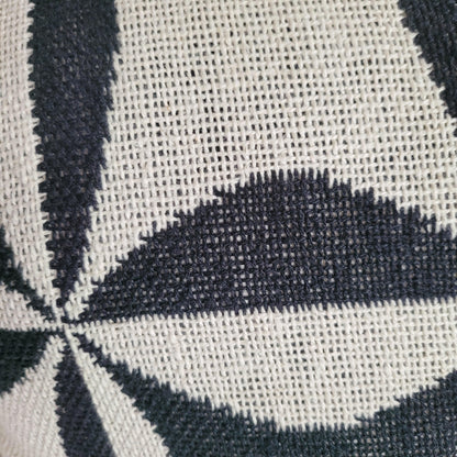 Kussen Ken - Kussen - Living Lovely - livinglovely.nl